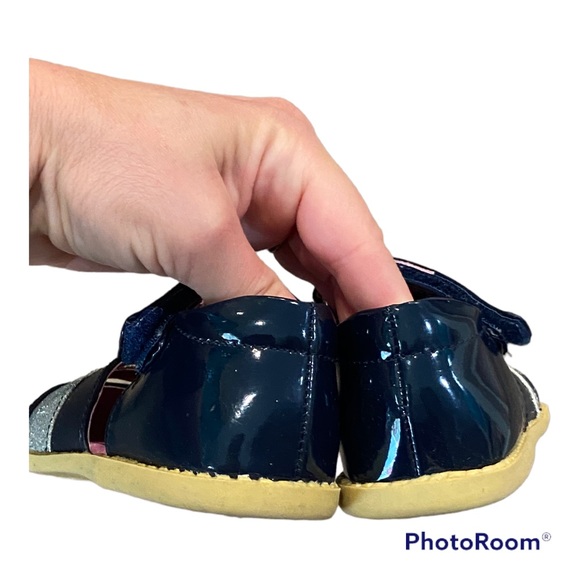 Livie & Luca Sundae Navy Patent 6 - Picture 8 of 9